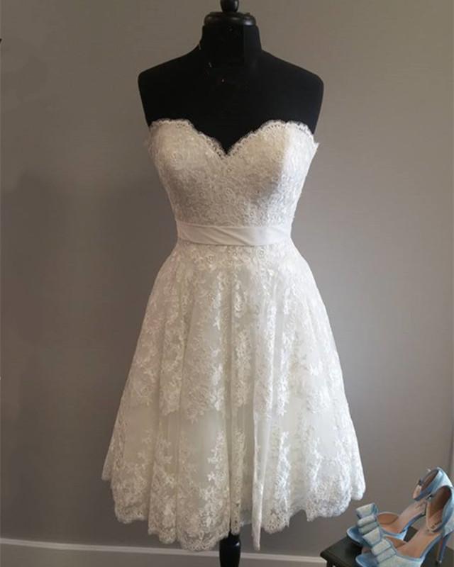 Short sweetheart wedding store dress