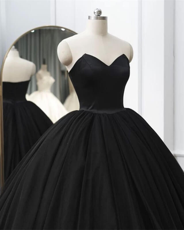 Gothic Ballroom Prom Dress